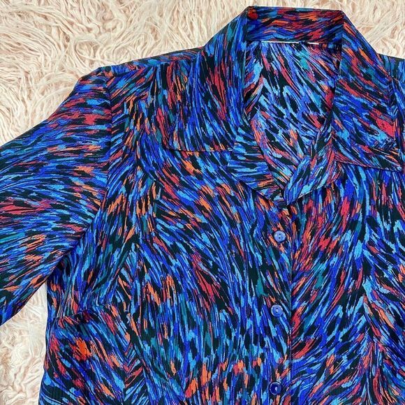 Women’s Large Vintage Button Down Blouse - Picture 2 of 3